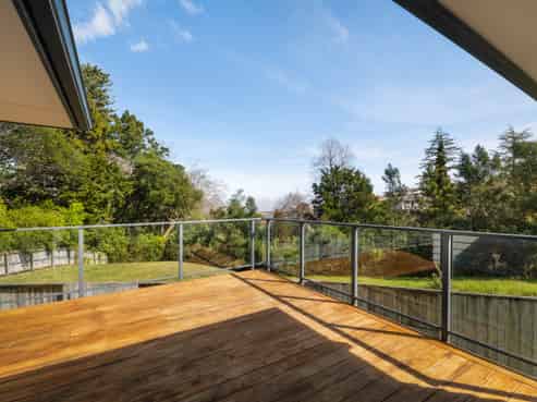 128 Korokoro Crescent, Thames