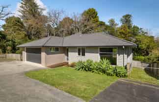 128 Korokoro Crescent, Thames