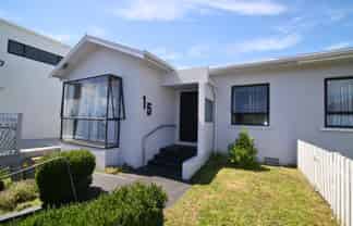 15 Bayly Road, Moturoa