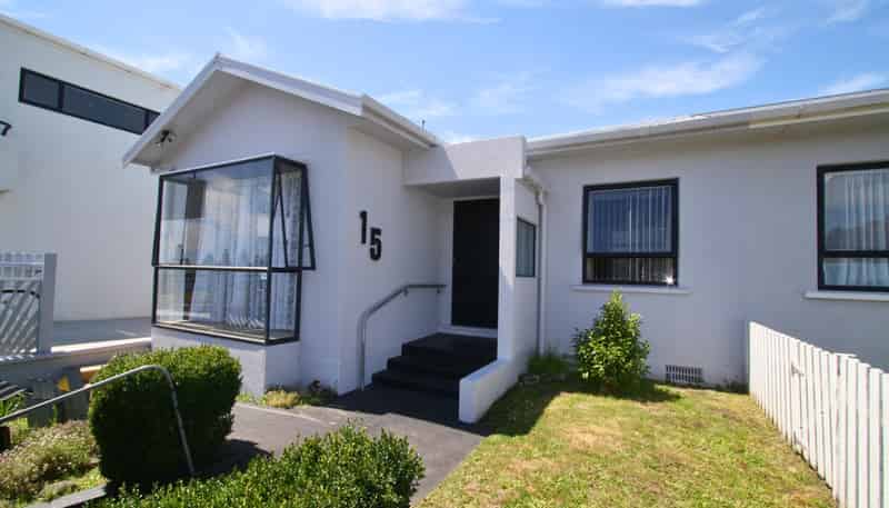 15 Bayly Road, Moturoa