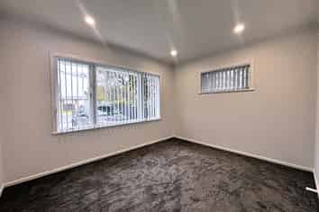 192 Old Wairoa Road, Papakura