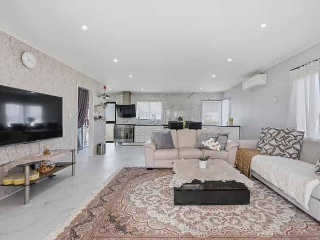 1/19 Glenlea Place, Flat Bush