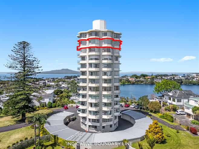  10/90 Kitchener Road, Milford