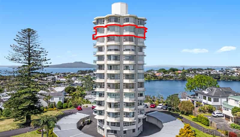  10/90 Kitchener Road, Milford