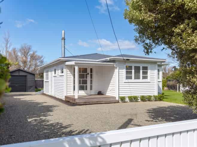 41 Wallace Street, Featherston