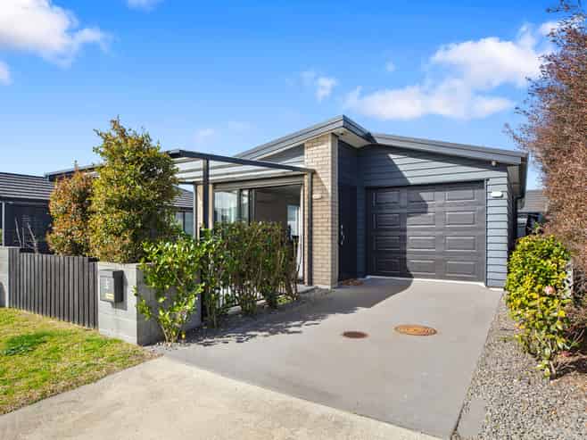 51 Crown Street, Papamoa