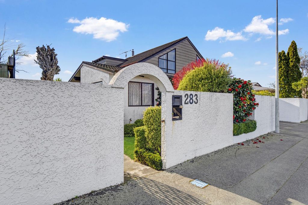 Character-Filled Family Living, Multi-Level Magic 2