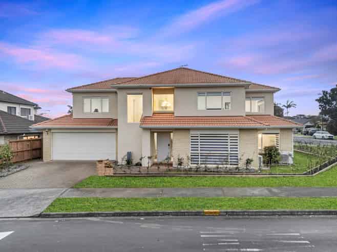 52 Cyril French Drive, Flat Bush