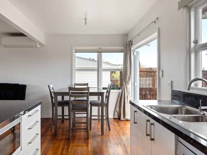 1067 Aberdeen Road, Te Hapara