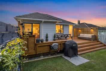 110 Main Road, Titahi Bay