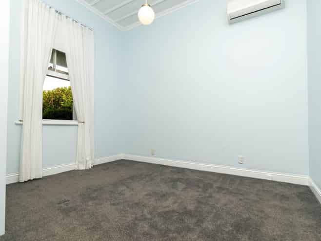 76 Roberton Road, Avondale