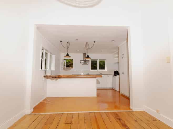 76 Roberton Road, Avondale