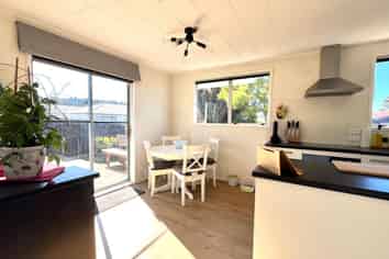 37 Border Road, Henderson