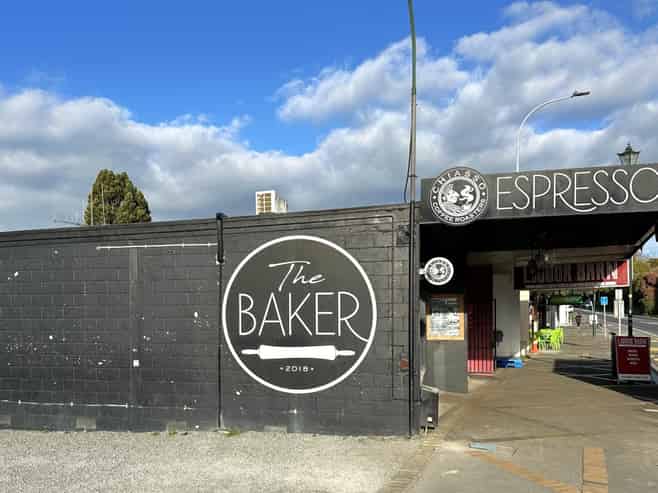 Multi‑tenanted investment — prime SH1 location