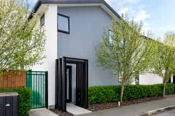 Unit 1/21 Hargest Crescent, SYDENHAM