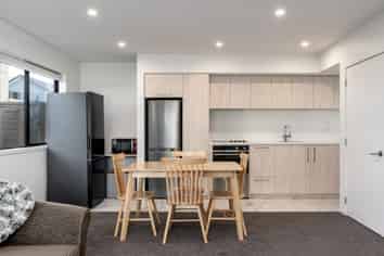 Unit 1/21 Hargest Crescent, SYDENHAM