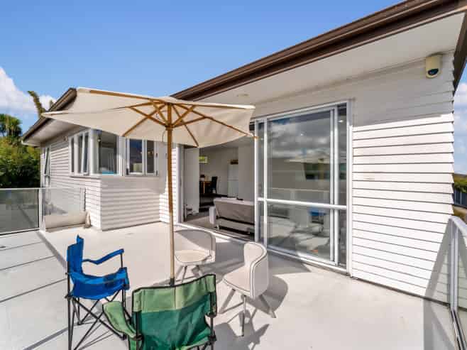 4 Olsen Avenue, Hillsborough