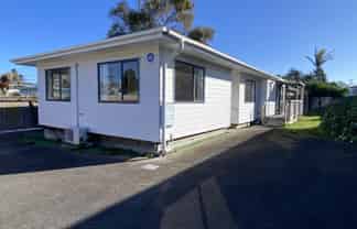 303A Sandringham Road, Sandringham