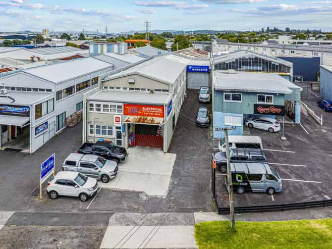 Double Income Industrial Asset