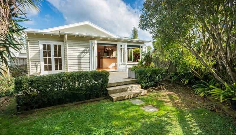 57 Peary Road, Mount Eden