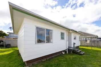 39B Cameron Road, Hamilton East