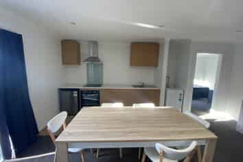 3/5 Mount View Road (Room D), Melville