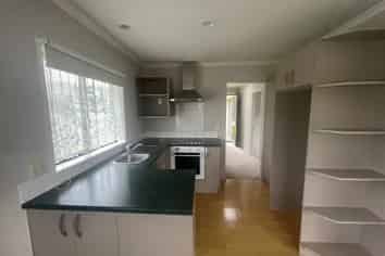 3A Andrusha Place, Flat Bush