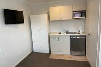 1/2 Rm C Palmerston Street, Hamilton Central