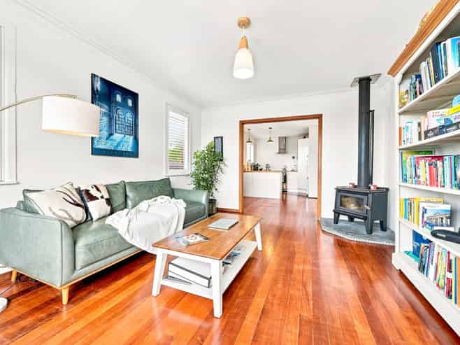 34 & 1/34 Divich Avenue, Te Atatu South