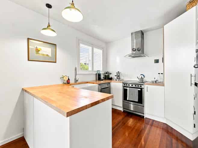 34 & 1/34 Divich Avenue, Te Atatu South