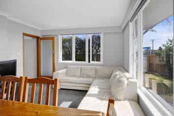 27A Reid Avenue, Hawera