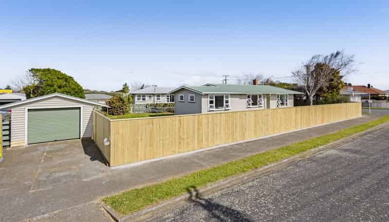 27A Reid Avenue, Hawera
