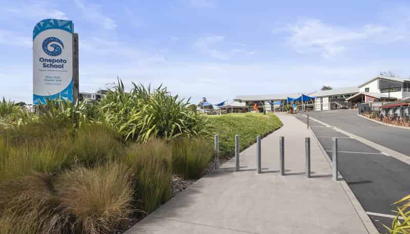 102/38c Fraser Avenue, Northcote