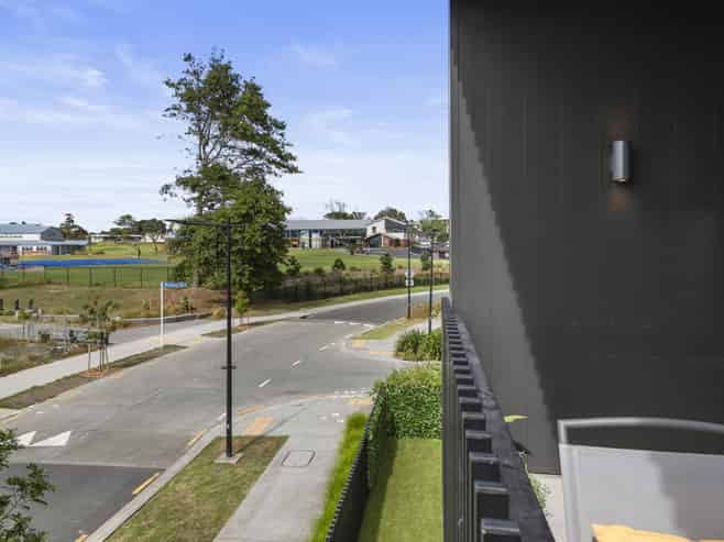 102/38c Fraser Avenue, Northcote