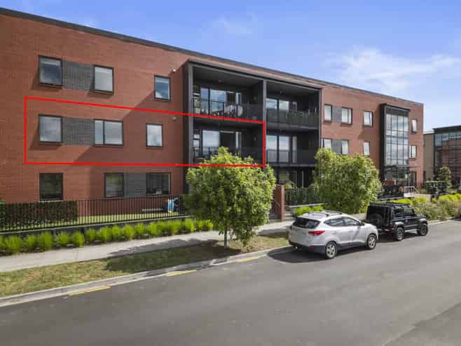102/38c Fraser Avenue, Northcote
