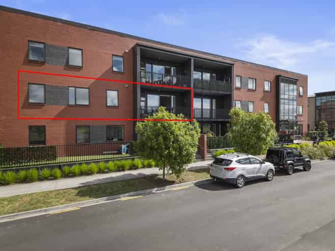 102/38c Fraser Avenue, Northcote