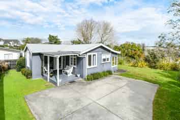 1/195 Great South Road, Drury
