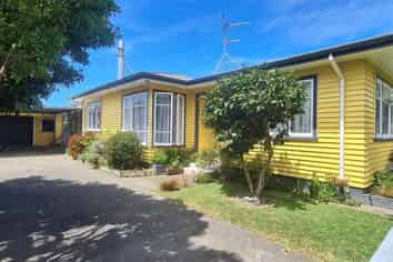 8 Wordsworth Crescent, Maraenui