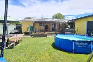 8 Wordsworth Crescent, Maraenui