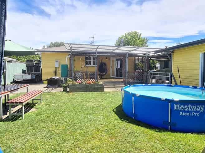 8 Wordsworth Crescent, Maraenui