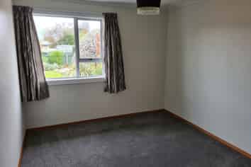 4 Carlyle Road, Mosgiel