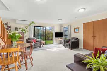 5/22 Mason Street, Moera