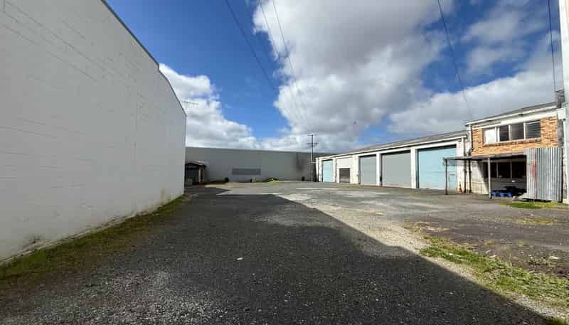 27 Veronica Street, New Lynn
