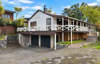 12 Rahui Road, Greenhithe
