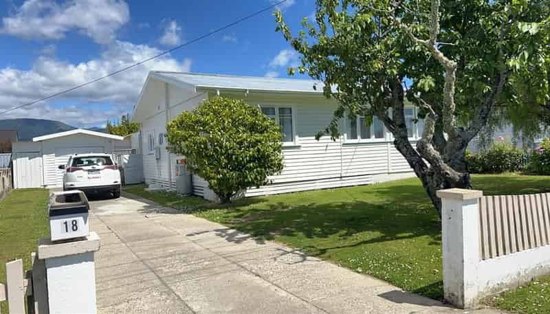 18 Grey Street, Motueka