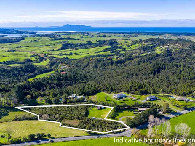 134 Cames Road, Mangawhai