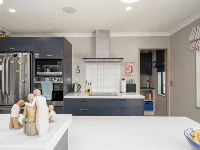 2 Mullion Lane, Burwood