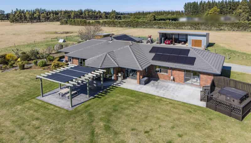 160 Swamp Road, Loburn