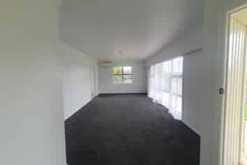 10 Resthill Crescent, Glenview