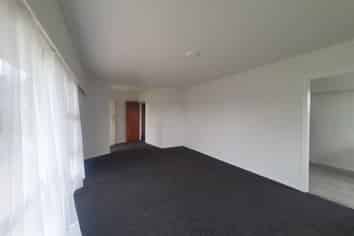 10 Resthill Crescent, Glenview